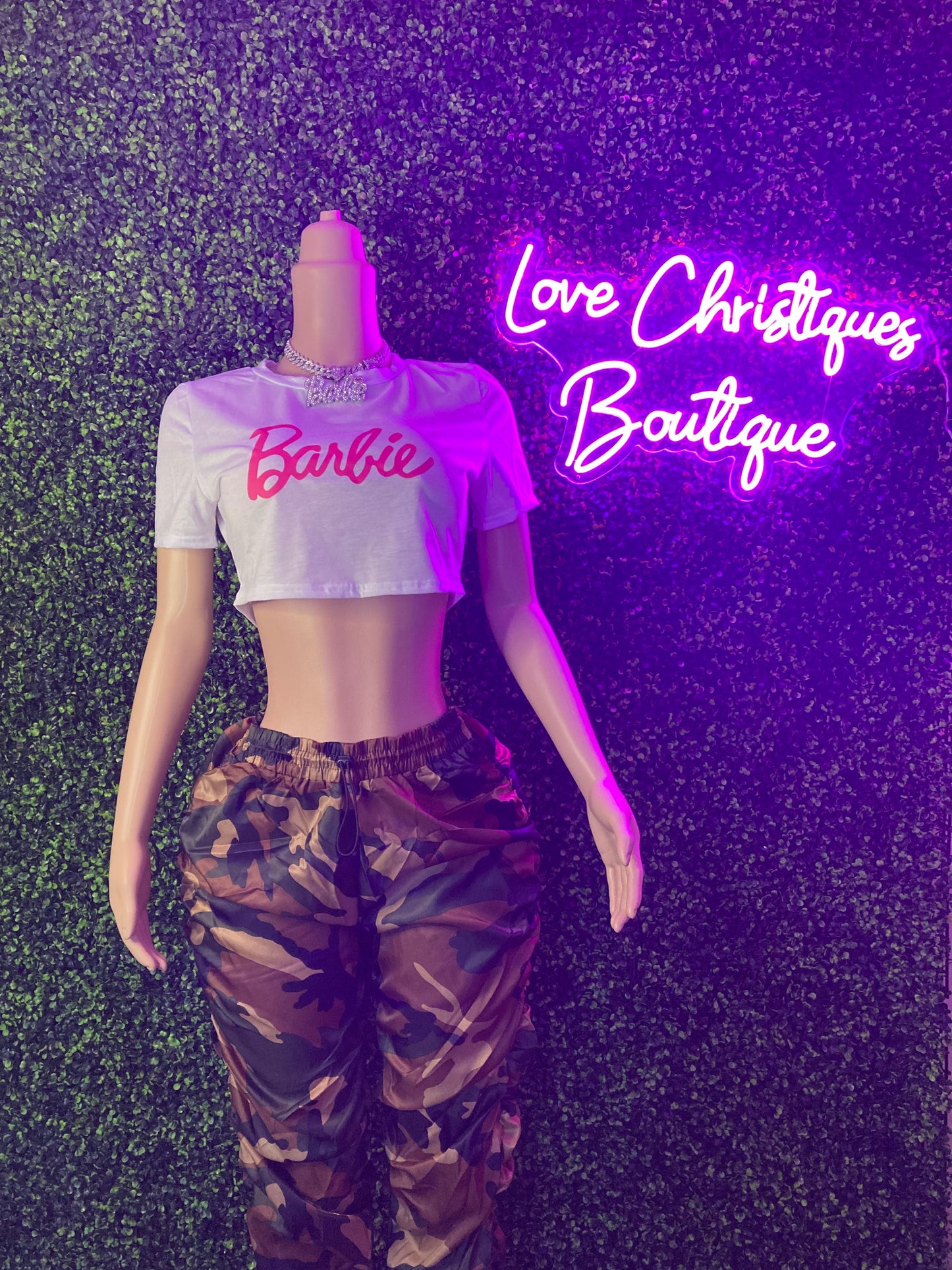 Short-sleeved cropped She a Barbie Style T-Shirt